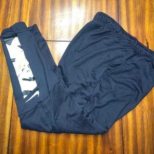 Men's NIKE Black Camo Training Tapered Fleece Jogger Pants AQ1146-010 Size L
